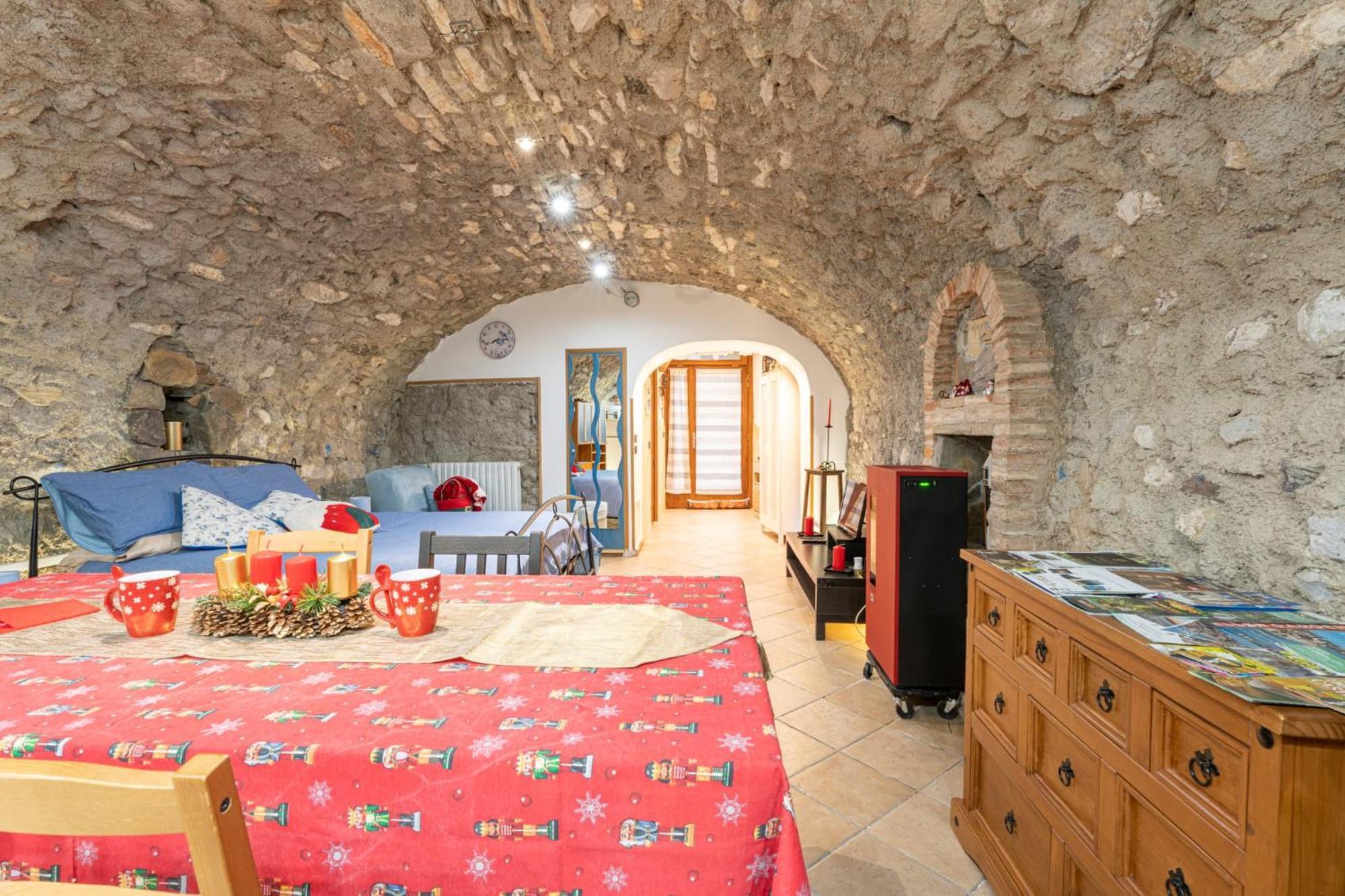 La Taverna Da Irene Roe Kültér fotó